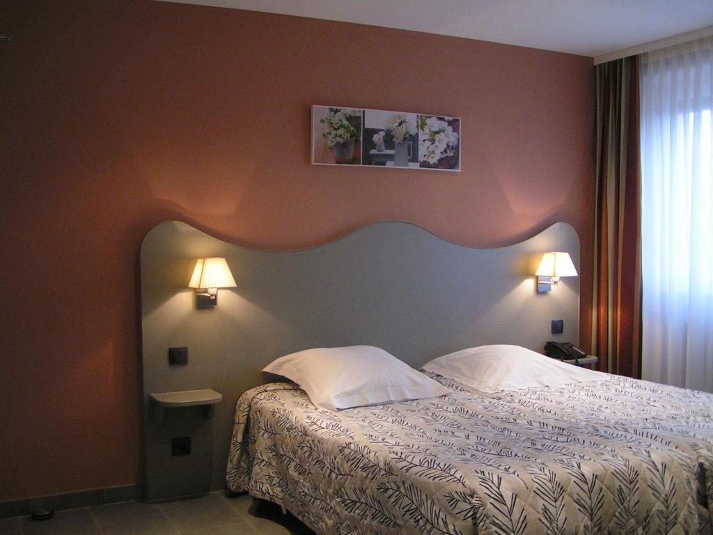 Au Soleil, Hotel Restaurant & Spa Valff Номер фото
