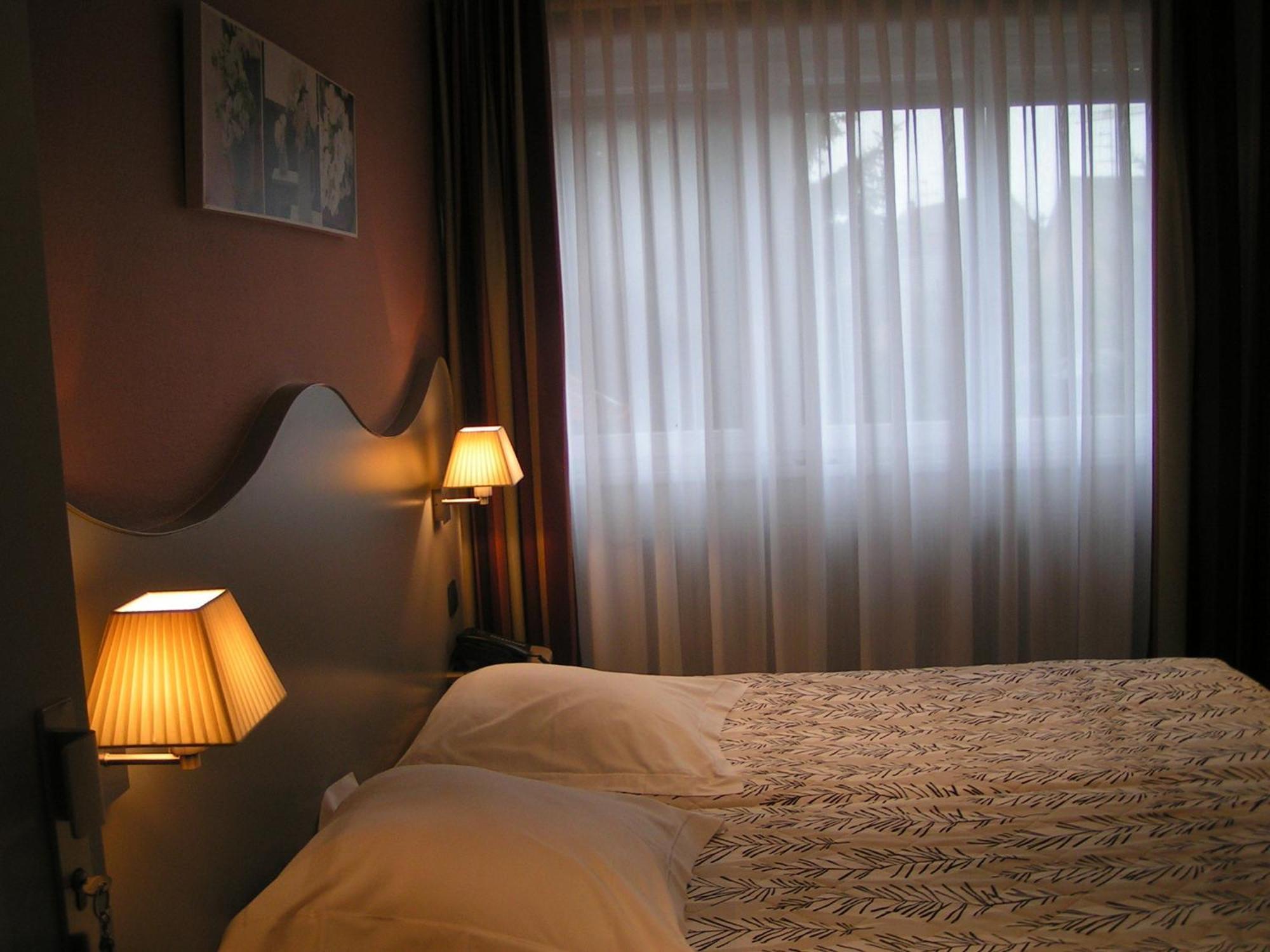 Au Soleil, Hotel Restaurant & Spa Valff Екстер'єр фото