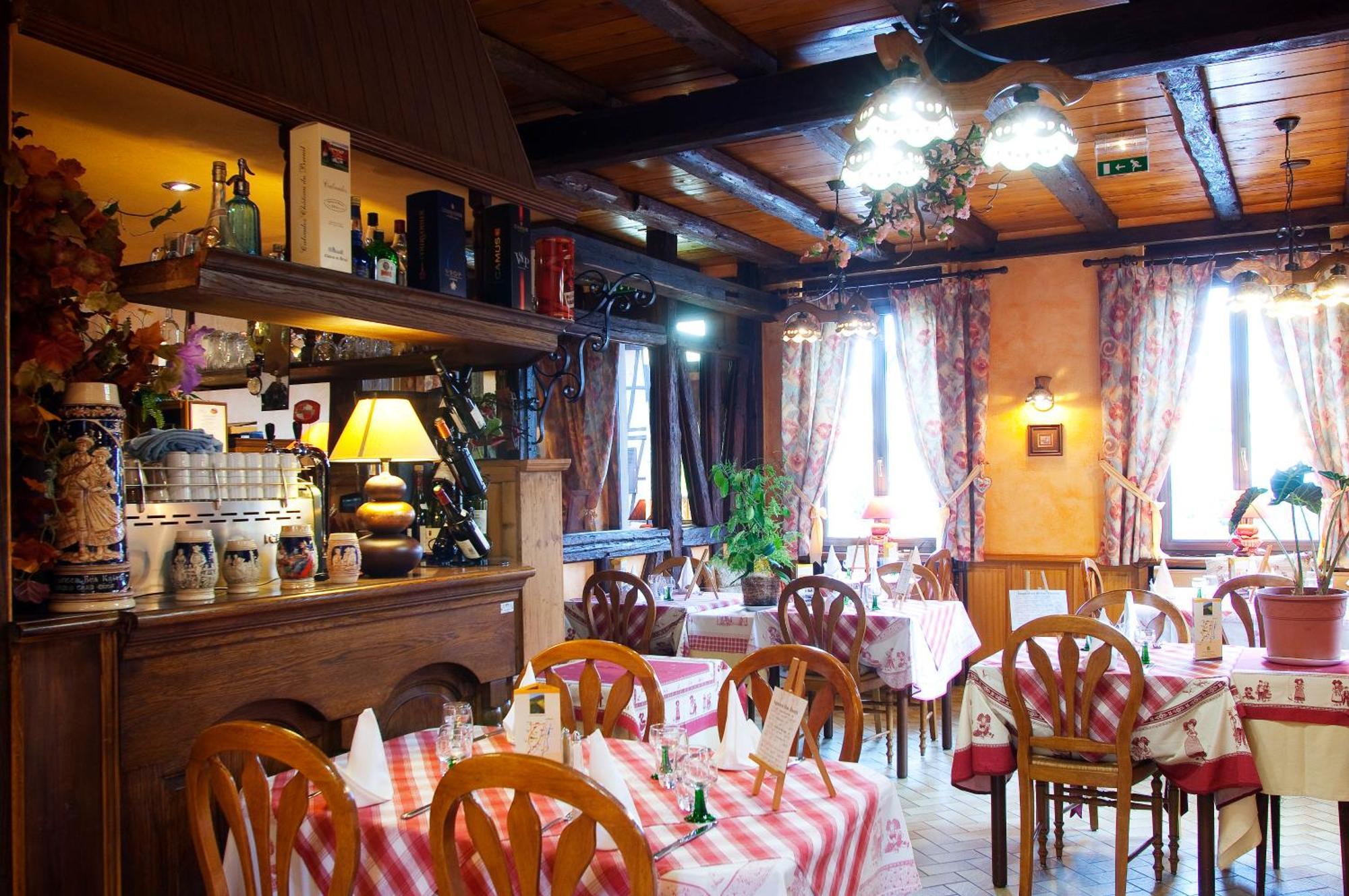 Au Soleil, Hotel Restaurant & Spa Valff Екстер'єр фото