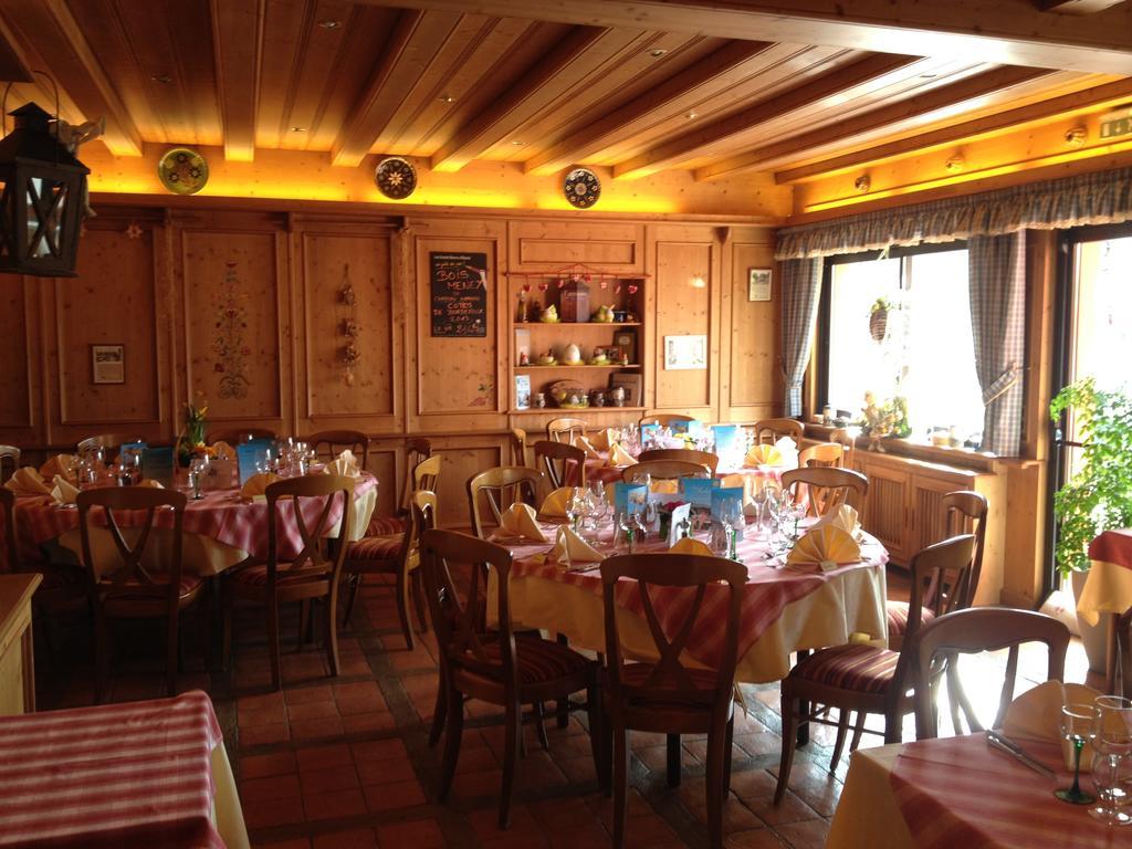 Au Soleil, Hotel Restaurant & Spa Valff Екстер'єр фото