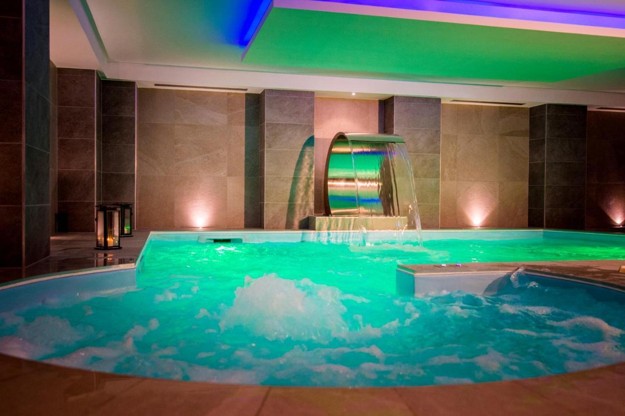 Au Soleil, Hotel Restaurant & Spa Valff Екстер'єр фото